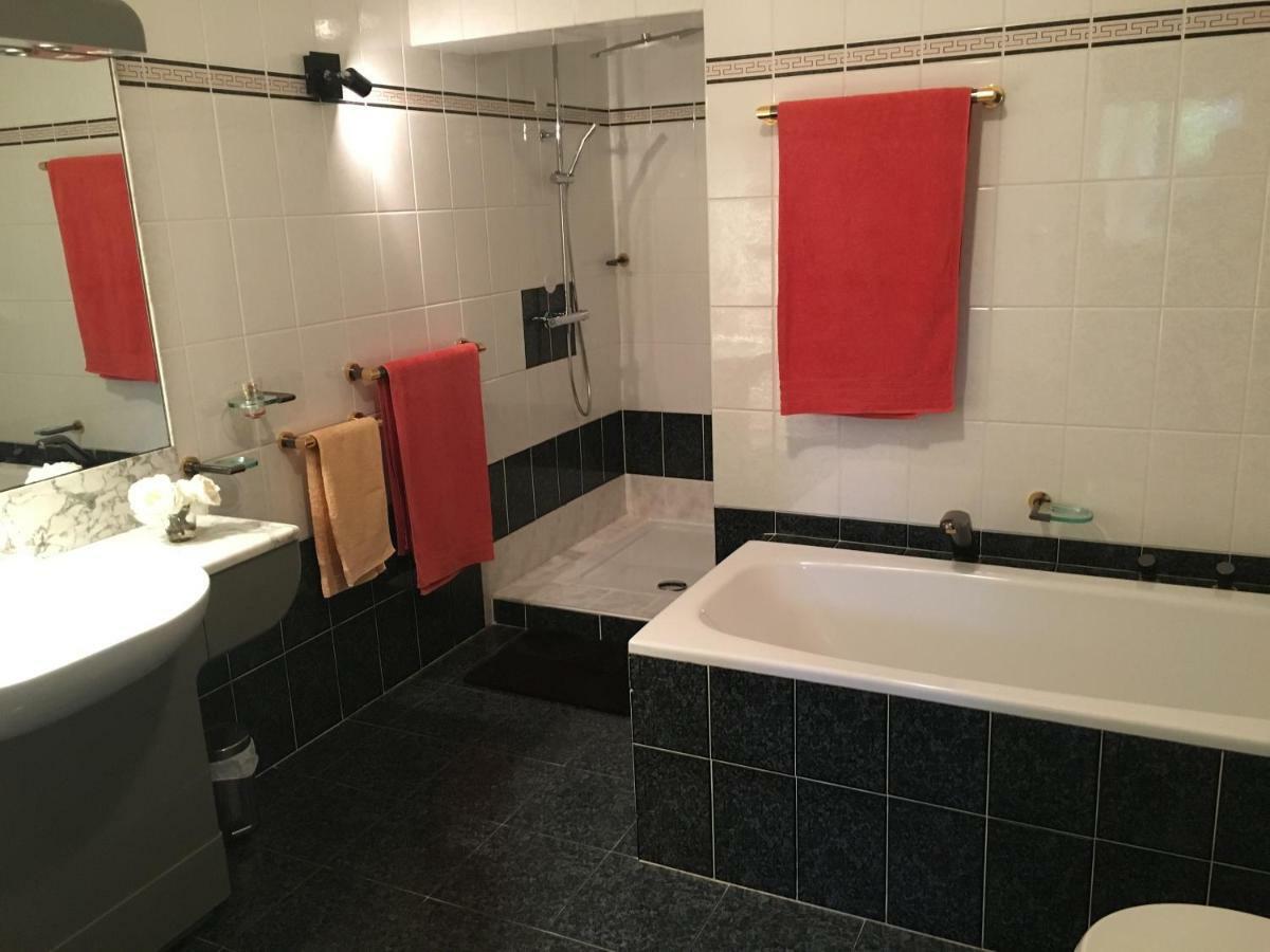 Chambres D'Hotes Le Vieux Chene Bastelicaccia Buitenkant foto